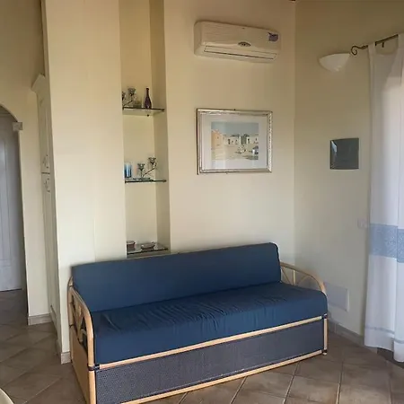 Vakantiehuis Casa Roberta - Villetta Vista Mare & Airco Olbia