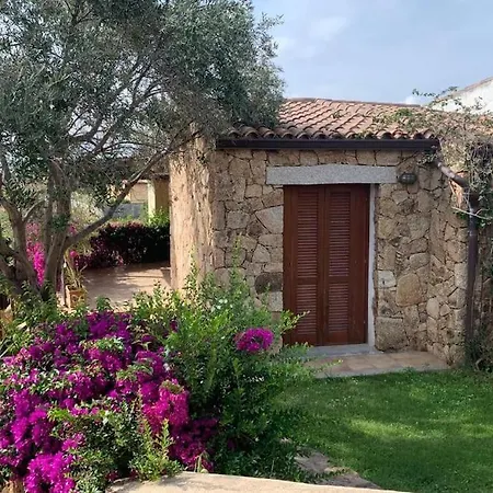 Vakantiehuis Casa Roberta - Villetta Vista Mare & Airco