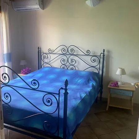 Casa Roberta - Villetta Vista Mare & Airco Vakantiehuis