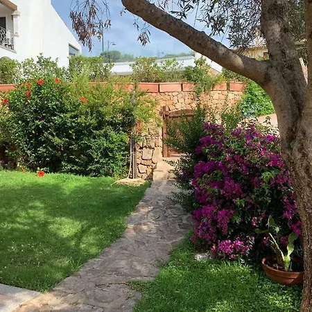 Casa Roberta - Villetta Vista Mare & Airco * Olbia